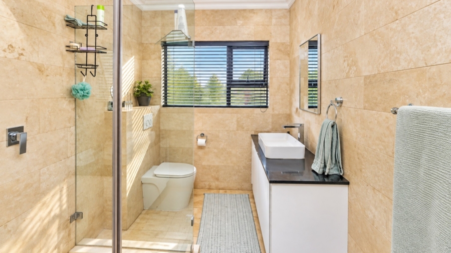 3 Bedroom Property for Sale in WestLake Country Safari Estate North West